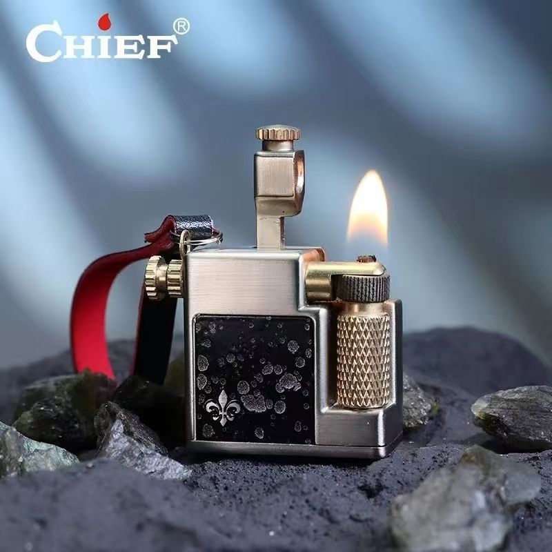 Accendino a scintilla quadrato - Fire Starting Kit recensione e prezzo